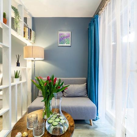 Private Double Bd With Optional Balcony, 15 Mins To London Cc Appartement Buitenkant foto